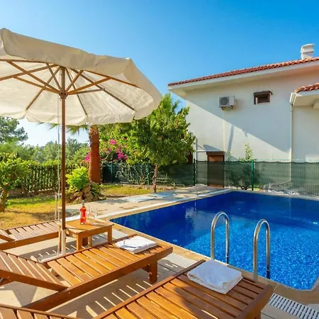 Pine 4 * Göcek