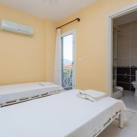 Pine 4 * Göcek